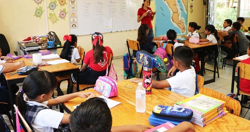 Conserva BCS, con más de 120 mil alumnos, cobertura universal en primaria y secundaria