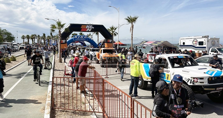 Llama el gobernador a disfrutar con precaución de la Baja 1000