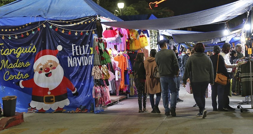 Preparan Ayuntamiento de La Paz y comerciantes Tianguis Navideño 2023