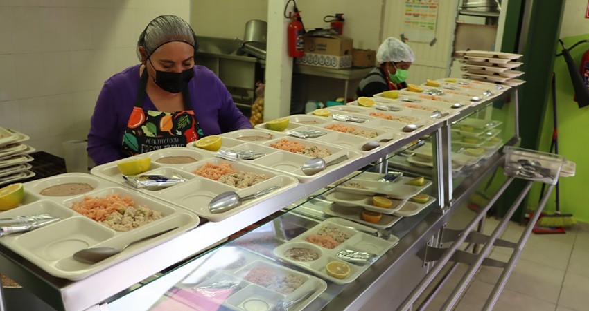 Realiza SEDIF acciones en materia de asistencia social para atención de grupos prioritarios