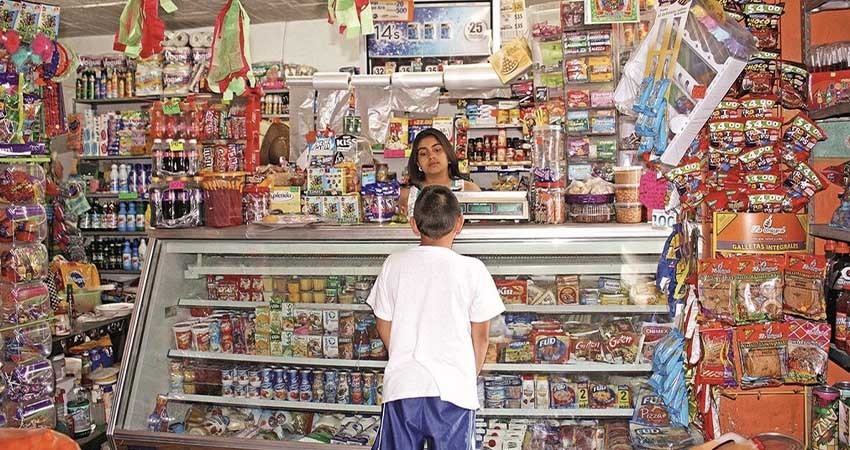 Grandes cadenas afectan ventas de los pequeños comercios: CANACO