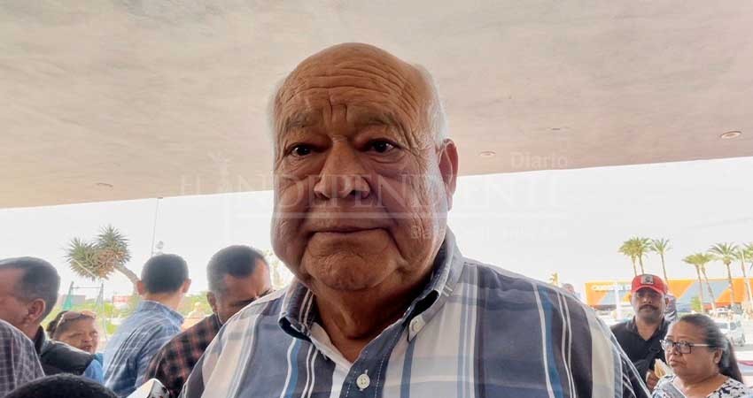 Resuelve Víctor Castro diferencias con empresarios de Los Cabos; crearán una comisión para atender los problemas del municipio