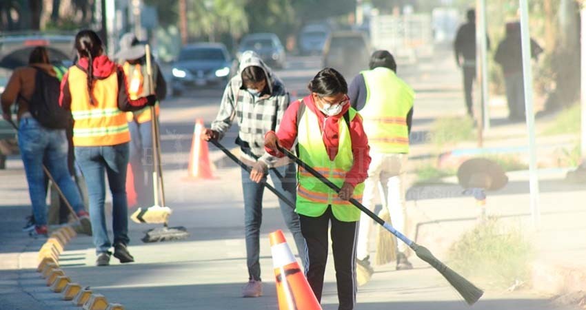Realiza Servicios Públicos trabajos de mantenimiento de ciclovías de La Paz