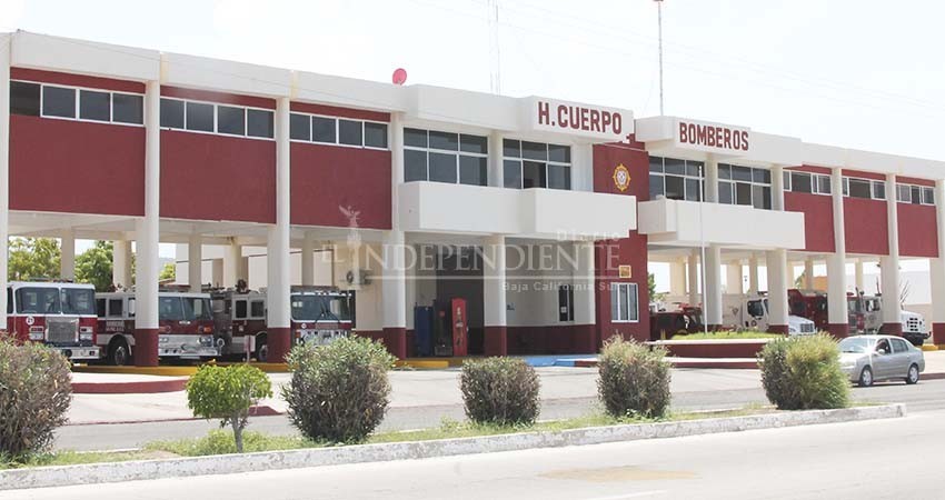 Comandante de bomberos La Paz reconoce insuficiencia de personal para atender a la ciudadanía