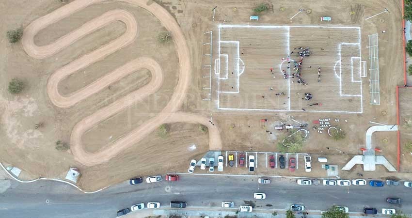 Inaugura la alcaldesa rehabilitación del Parque de Perla del Golfo