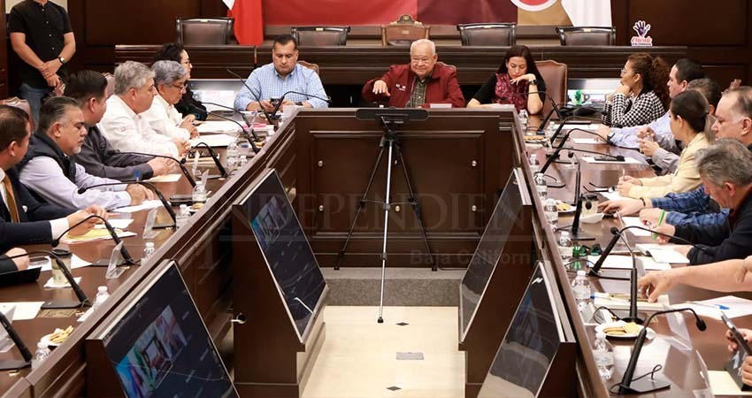 Instala gobierno del estado el Comité de Energía