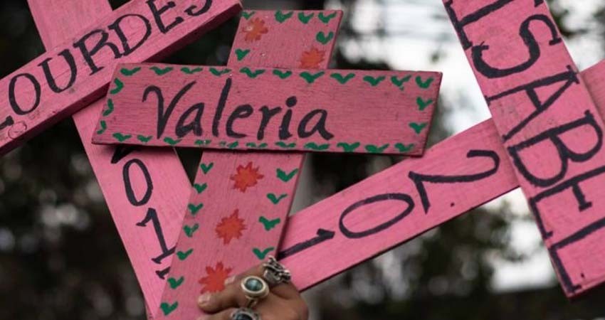 Feminicidios en México a la baja; 827 durante 2023