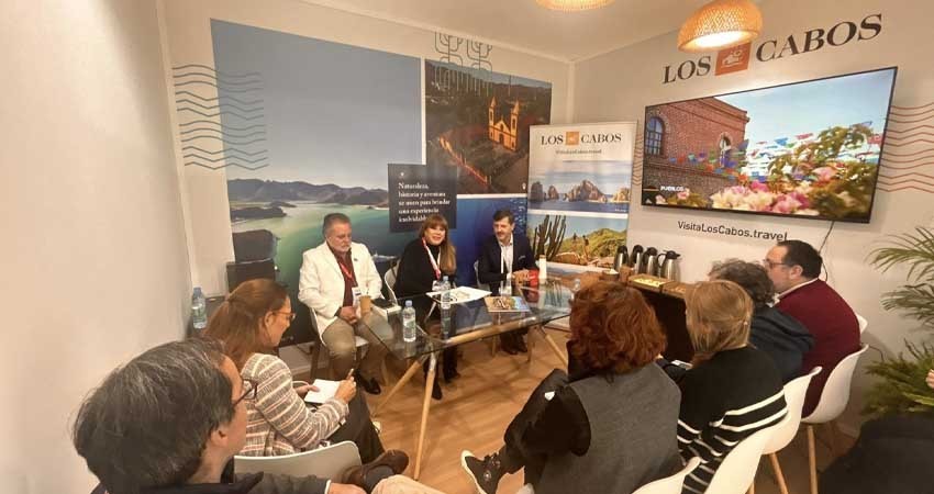 Anuncian en FITUR ampliación del vuelo Madrid-Los Cabos