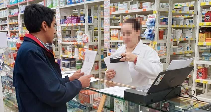 Verifica COEPRIS adecuado manejo de vacunas COVID en unidades privadas de salud