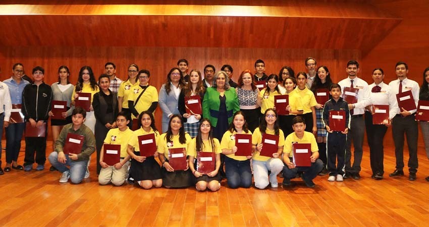 Estudiantes de BCS obtienen resultados sobresalientes en Expociencias Sonora 2023