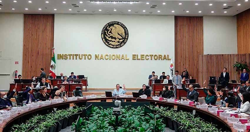 El INE revisará que candidaturas cumplan con los ocho requisitos contra la violencia de género