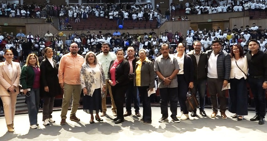 Gobierno de BCS arranca campaña “Hagamos equipo: si te drogas, te dañas”