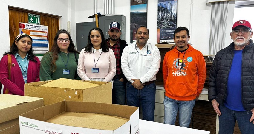 Recibe UABCS en donación 375 ejemplares de plantas para su Herbario Fanerogámico