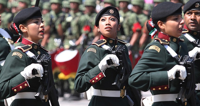 Diputados avalan reforma para que mujeres puedan aspirar a ser secretaria de la Defensa Nacional