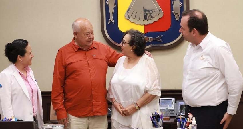 Recibe gobernador de BCS a inversionistas españoles y nacionales