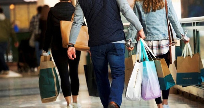 Mejora bienestar financiero de mexicanos, según sondeo de Deloitte