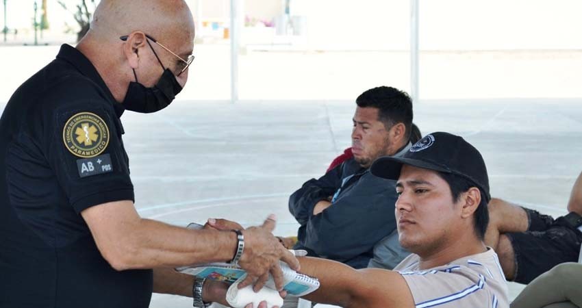 Capacitan a los primeros respondientes en “Primeros Auxilios y Manejo de Extintores”