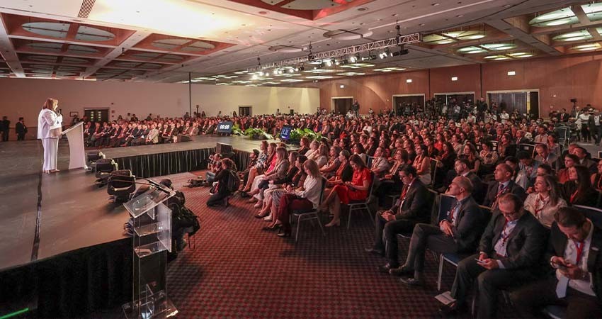 Propone Xóchitl Gálvez  captar agua de lluvia para resolver escasez en la CDMX y el país