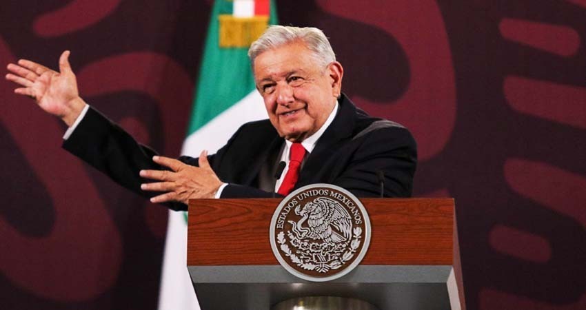AMLO acusa a INE de censurar 'La Hora Nacional'