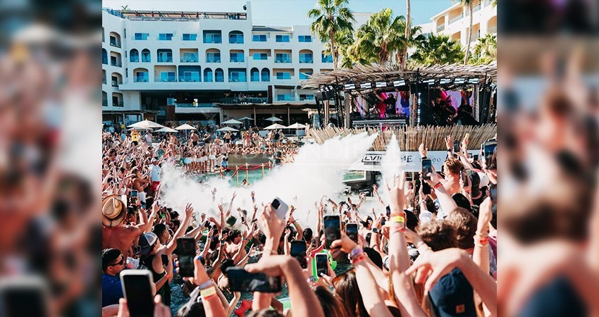 Durante marzo, Los Cabos recibió 300 mil visitantes