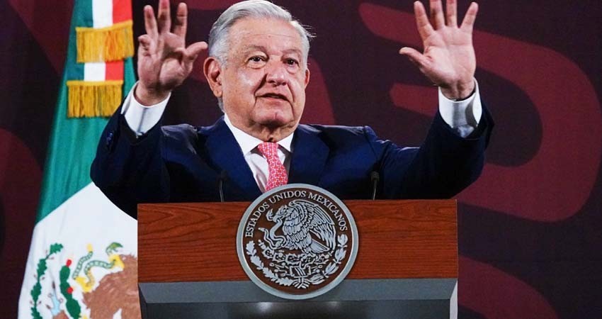 Ecuador prohibió vuelos a México tras allanar embajada, dice AMLO