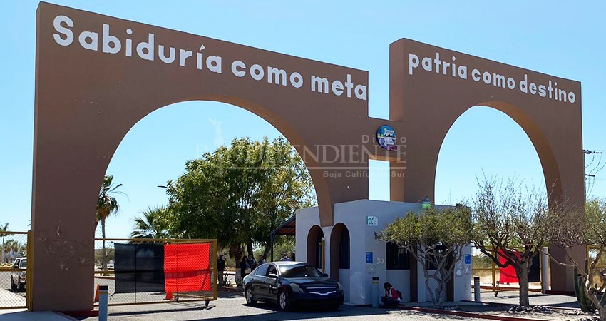 Continua UABCS en la revisión de las demandas de los trabajadores