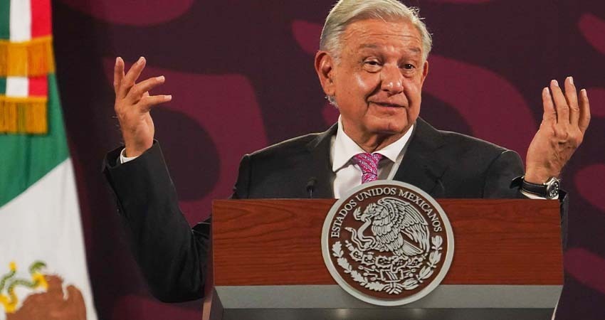 López Obrador garantiza al INE que no habrá apagones el día de las elecciones