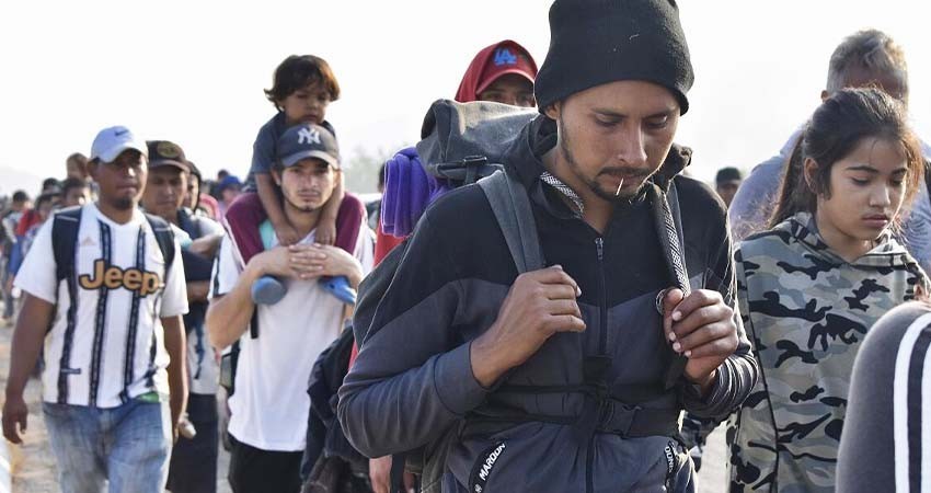 Autoridades mexicanas rescatan a 1,700 migrantes secuestrados