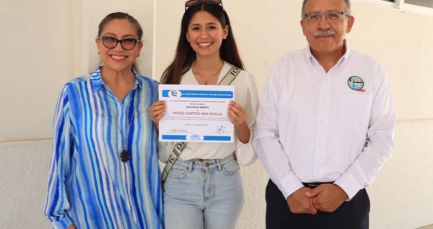 Estudiantes de la UABCS abordan problemáticas de las ciencias marinas y costeras durante jornada académica
