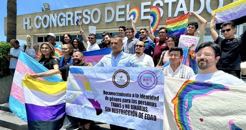 Congreso de BCS aprueba cambio de identidad en actas de nacimientos en menores de edad