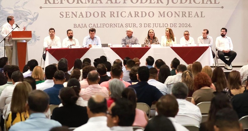 Realizan en La Paz foro de diálogo sobre la Reforma Judicial