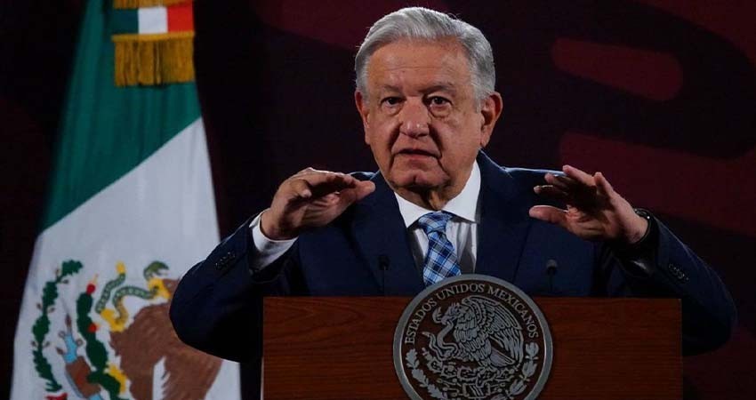 AMLO asegura que, si llegan a investigarlo, no pedirá a Sheinbaum que interceda por él
