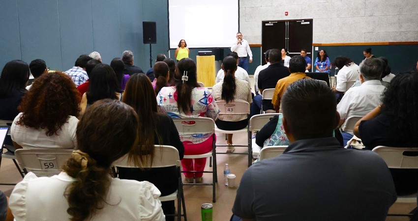 Participan 55 organizaciones civiles y autoridades de BCS en foro para la Cohesión Social
