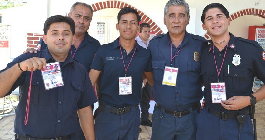 Reconoce Protección Civil Municipal a Bomberos Voluntarios de El Pescadero