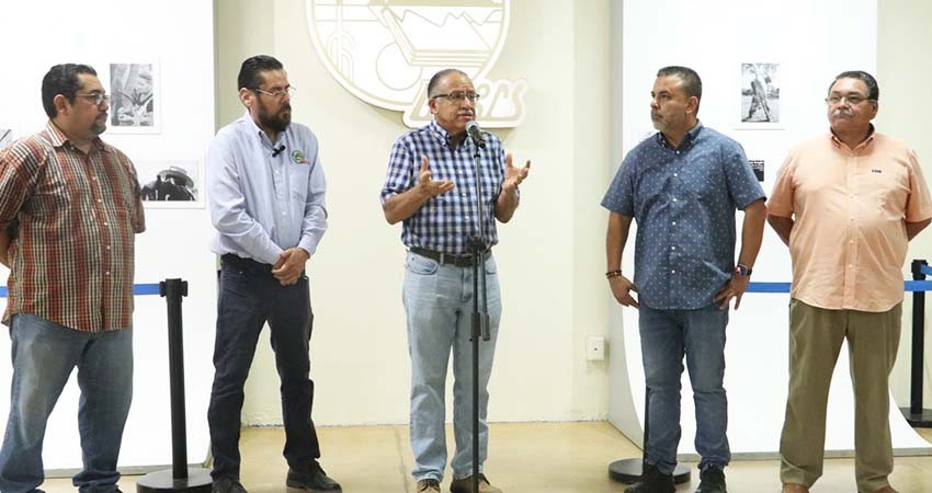 Inauguran exposición "5entidos: los matices del instante" en la Galería UABCS