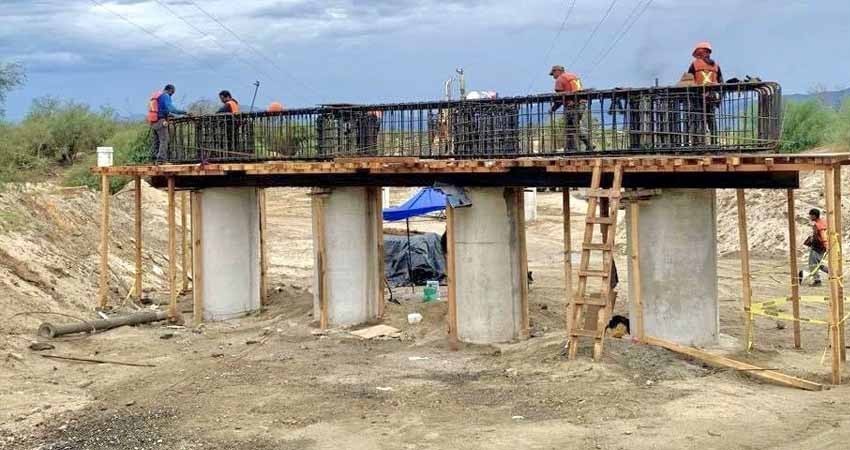 Asegura AMLO le entregaron 600 MDP al gobierno de BCS para obra carretera