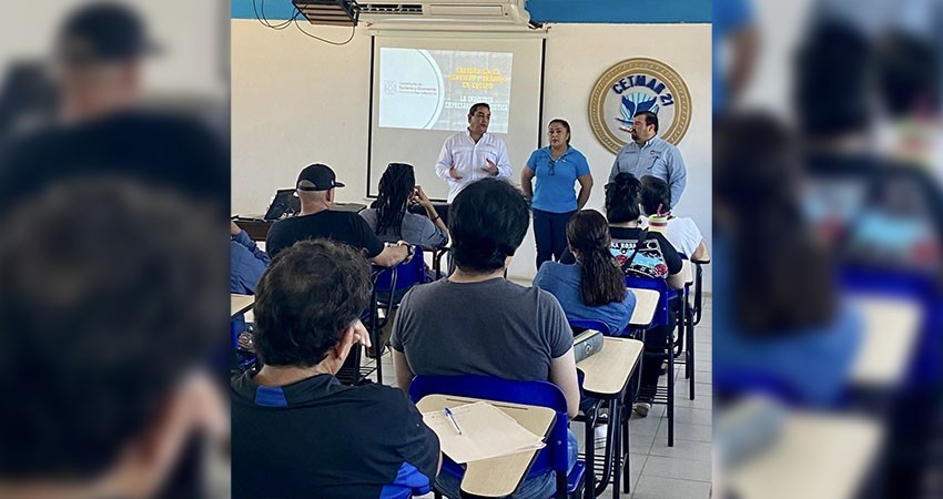 Lleva SETUE capacitación a Guerrero Negro para fortalecer los servicios turísticos