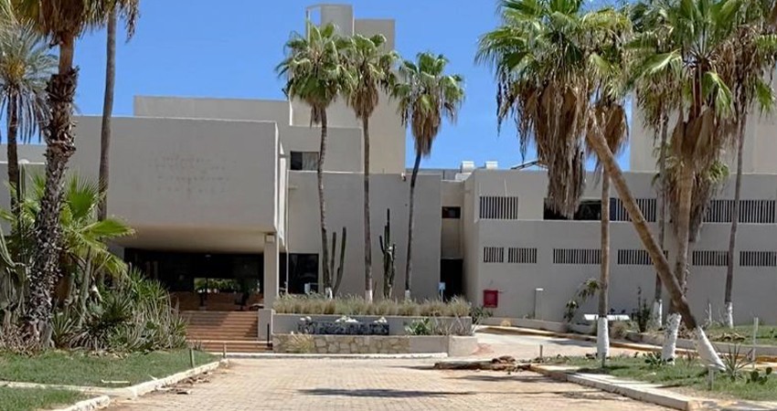 Sin estudios de impacto ambiental, aprueba Cabildo de Los Cabos ampliación de hotel junto al Estero Josefino