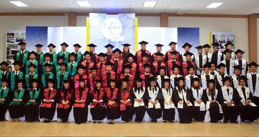 Esta semana egresarán más de 400 estudiantes de la UABCS Campus La Paz