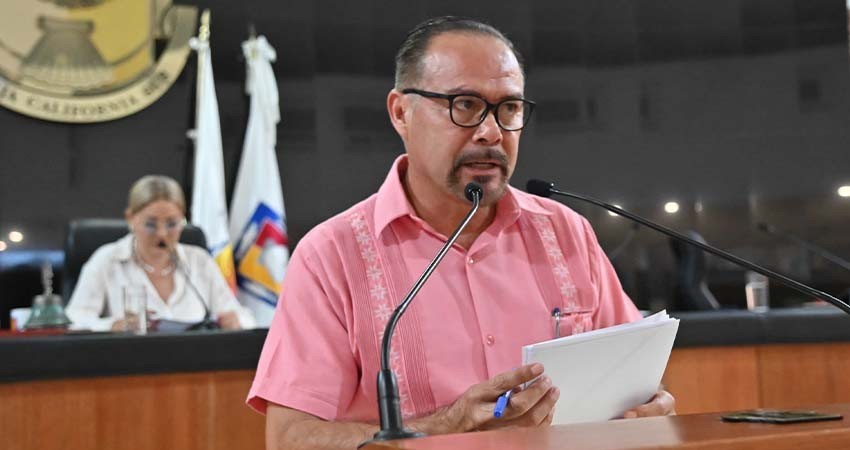 Diálogo, respeto y tolerancia propone a sus homólogos el diputado Sergio Guluarte Ceseña