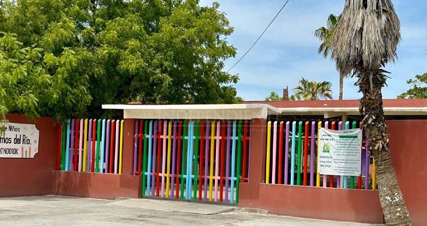 Suspenden clases en La Paz y Los Cabos por la tormenta tropical "Ileana"