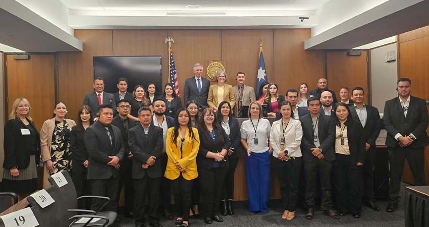 Participan servidores públicos de la PGJE en intercambio interdisciplinario en Estados Unidos