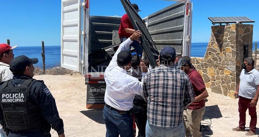 Propietarios de portón en Playa Puerto Mejía ganan disputa por acceso; Ayuntamiento buscará intervención estatal o federal