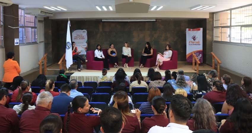 UABCS es sede del conversatorio “El impacto del agua en la vida de las mujeres: retos y oportunidades”