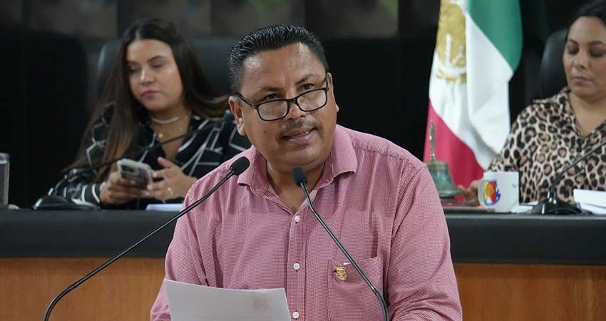 Reconocen desde el Congreso del Estado de BCS la ardua labor de las médicas y los médicos