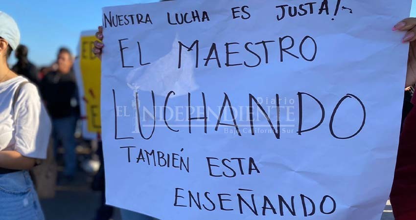 Docentes de BCS reclaman falta de cumplimiento a sus demandas