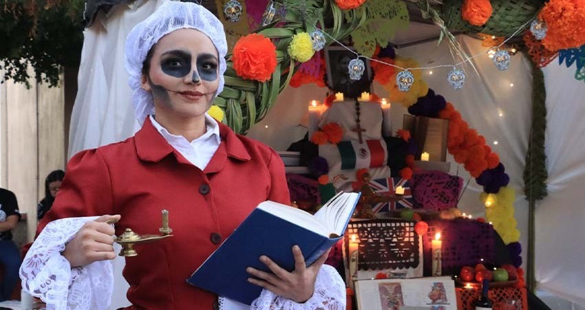 UABCS Celebra el Festival de Día de Muertos con Altares, Catrinas y Tradiciones Mexicanas