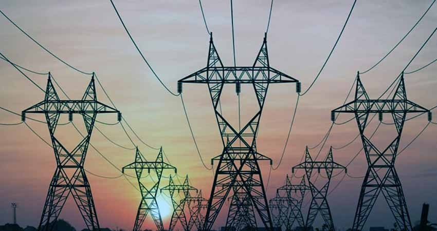 Plan Nacional de Energía: No Aumentará Precio de Luz por Encima de Inflación y Seguirá Subsidio