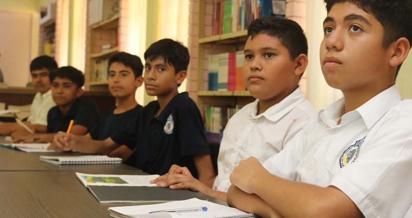 Refuerzan servicio educativo en secundarias generales en los últimos tres años