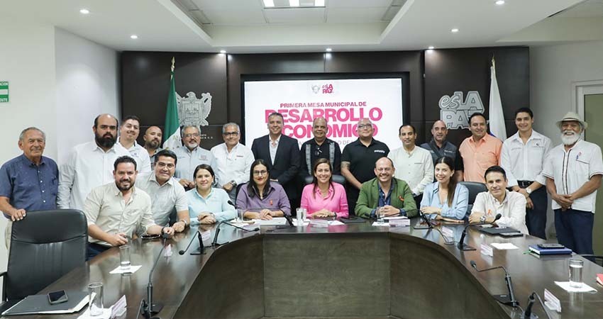 Instala Milena Quiroga la primera Mesa Municipal de Desarrollo Económico